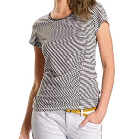 Lole Tops - Lole Curl Top Storm Stripe Sz Small Athleisure top
